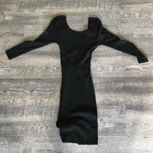 Black bodycon dress